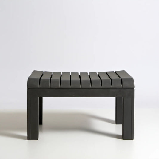 Czarny stolik ogrodowy z polipropylenu 45 x 45 x 45 cm